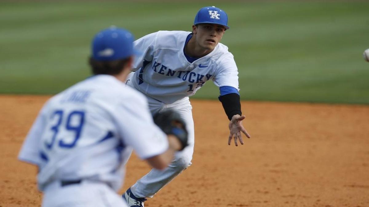 First baseman Evan White threw to Zach Logue, who covered first for the out, as UK defeated Arkansas in the second game of a doubleheader at Cliff Hagan Stadium in Lexington on April 23, 2016.