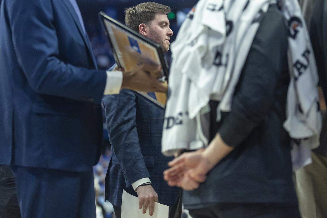 Kentucky video coordinator Matt Santoro, the Wildcats’ self-described “guy with the iPad,” said “it’s always “nerve-wracking” when it’s time to make a decision about recommending a challenge. 
