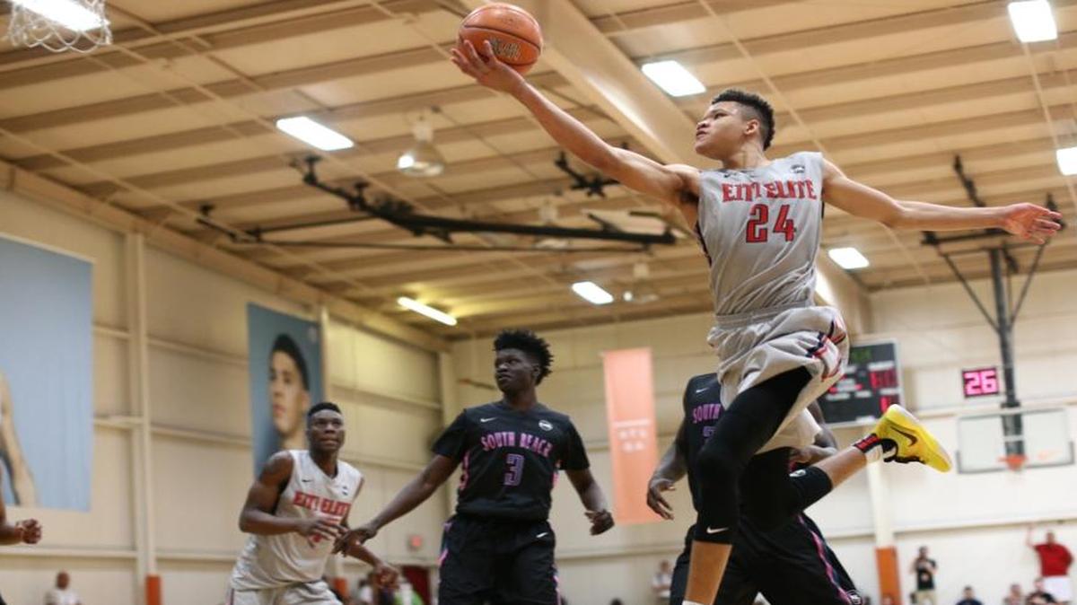 Kevin Knox averaged 18.5 points and 8.0 rebounds per game on the Nike circuit last summer.