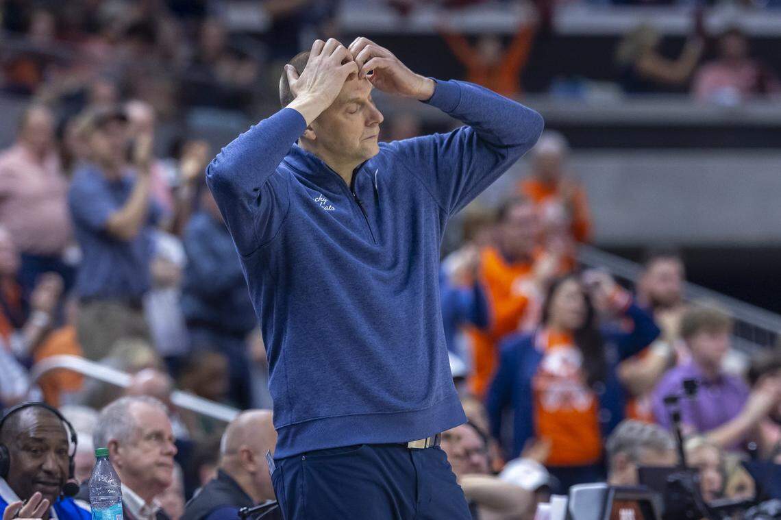 Kentucky head coach Mark Pope was not pleased with the officiating during the Wildcats’ loss at Auburn on Saturday.