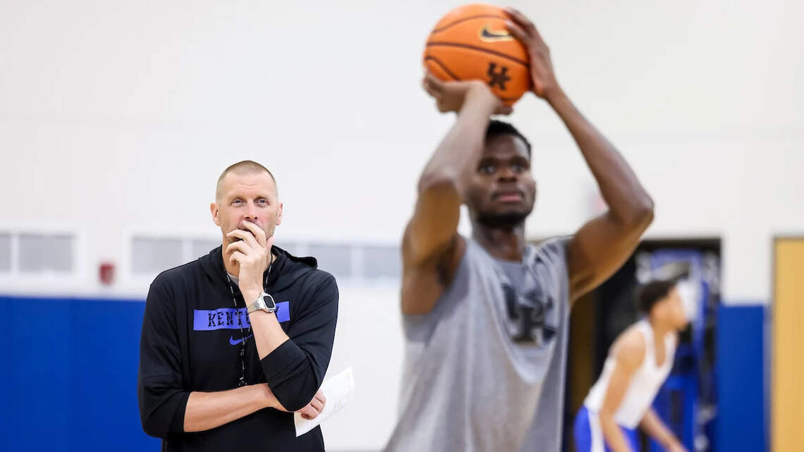What’s the next move for Kentucky basketball after losing Mark Mitchell?