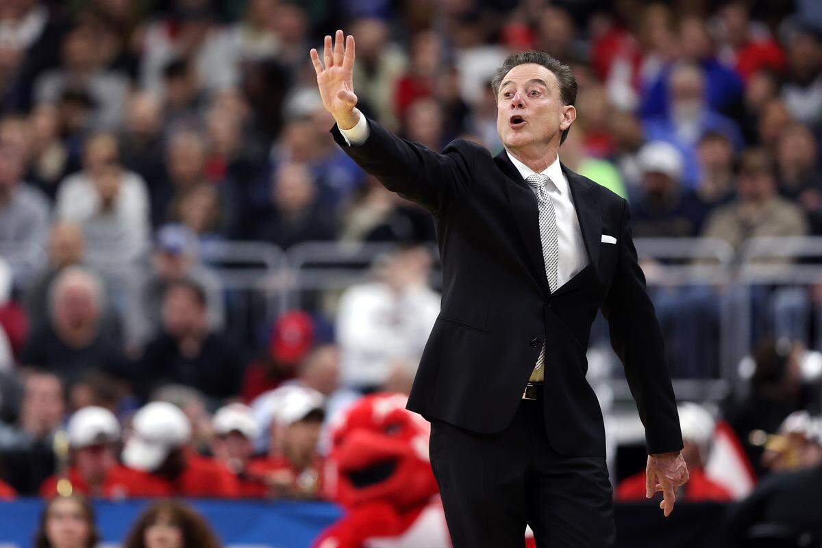Coach Rick Pitino will lead the No. 5-ranked St. John's Red Storm into their season opener Monday night.