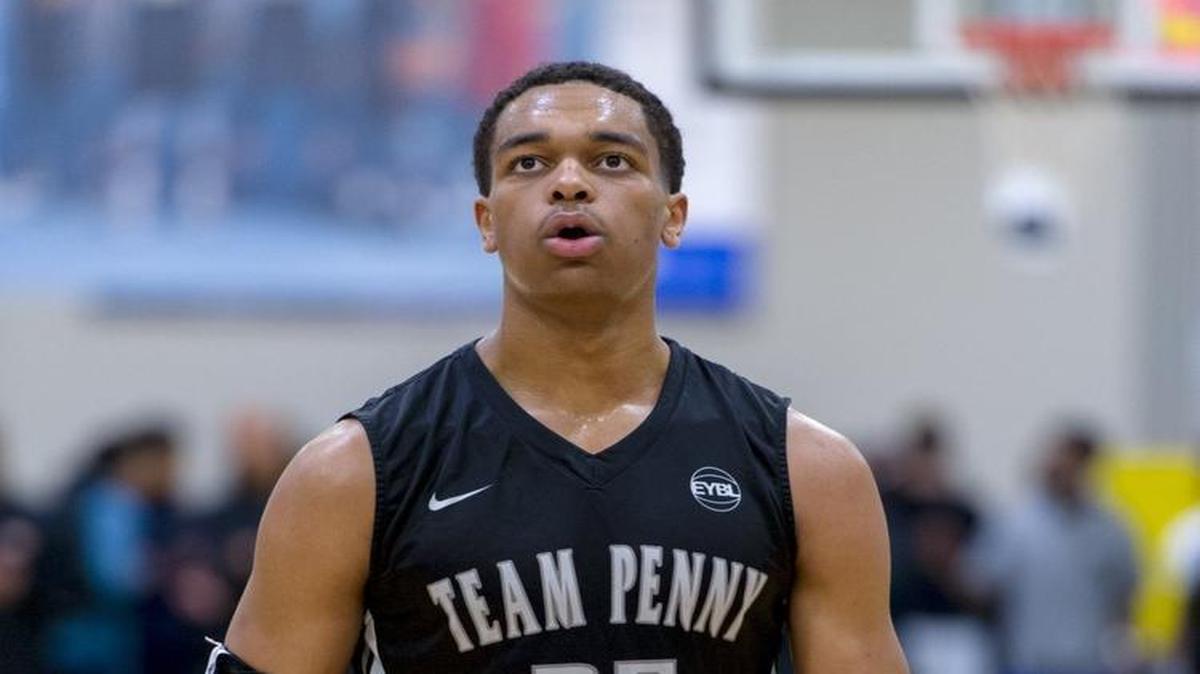 P.J. Washington averaged 17.4 points and 10.9 rebounds per game for Team Penny during the Nike EYBL regular season this spring.