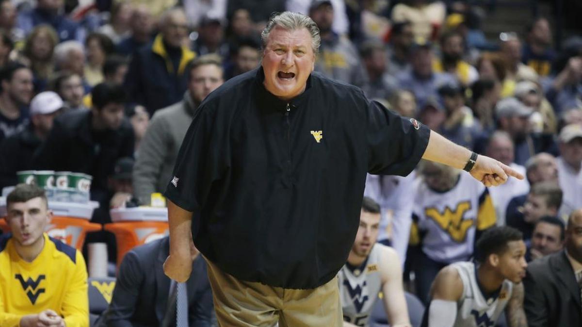 Bob Huggins’ teams are known for pressing and playing hard every possession. “It’s how he played,” said South Carolina Coach Frank Martin, who served as an assistant under Huggins. “That’s who he was. He was a tough, hard-nosed, don’t-back-down-from-anyone player. And he pursued the basketball. And he was relentless. It’s the way his personality is.”