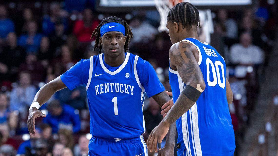 Kentucky guards Denzel Aberdeen, left, and Otega Oweh are in their final season of college basketball.
