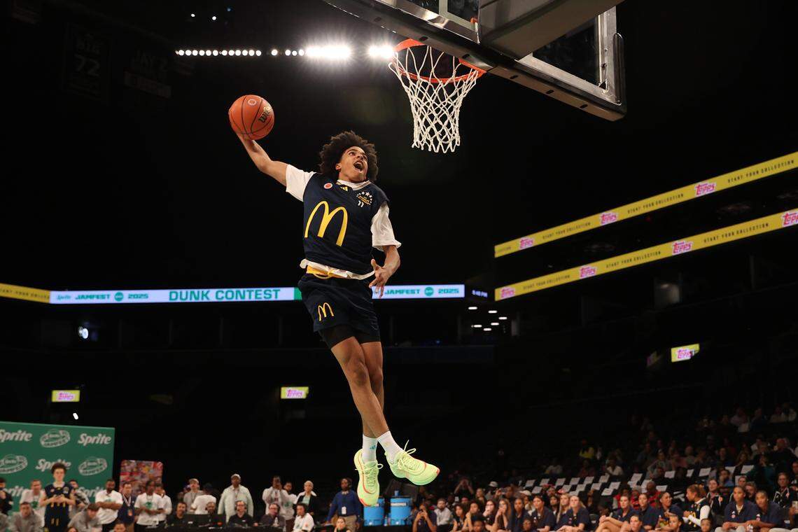 Louisville recruit Mikel Brown Jr. competes in the McDonald’s All-American slam-dunk contest. He’ll be a freshman for the Cardinals this season.