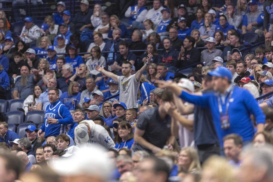 Spectators react following a Kentucky turnover during a game against the Gonzaga Bulldogs at Bridgestone Arena in Nashville, Tenn., on Friday.