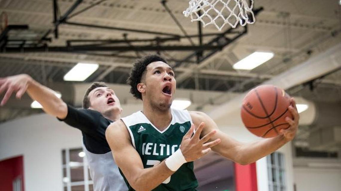 E.J. Montgomery was one of the top players on the Adidas circuit last summer.