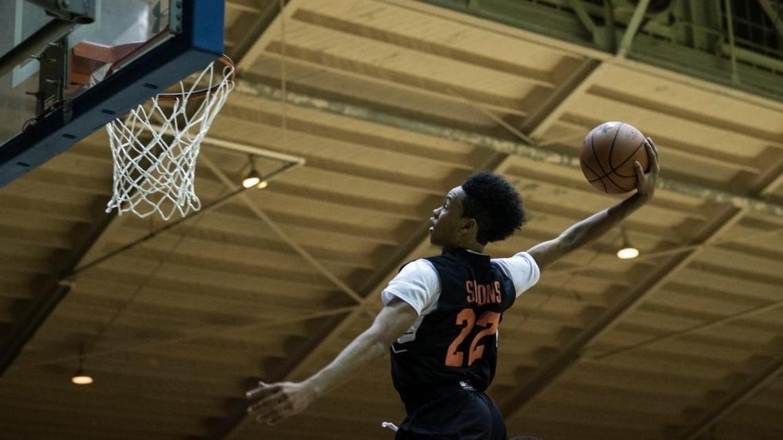 Anfernee Simons was committed to Louisville until last fall.