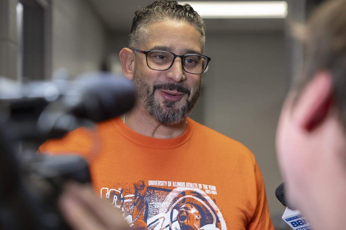 Former UK assistant Orlando Antigua is currently the associate head coach at Illinois, which will play UConn in the Final Four on Saturday in Indianapolis.