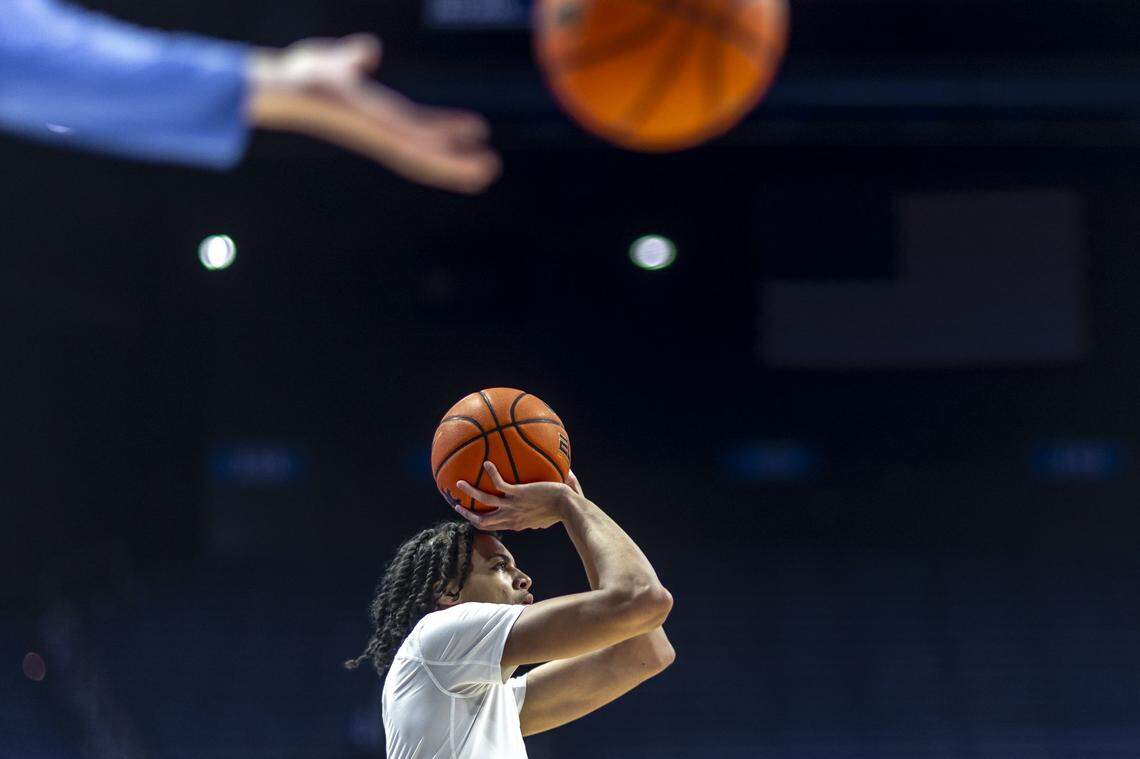 Kentucky Wildcats forward Braydon Hawthorne shoots around before a game against North Carolina at Rupp Arena on Tuesday.