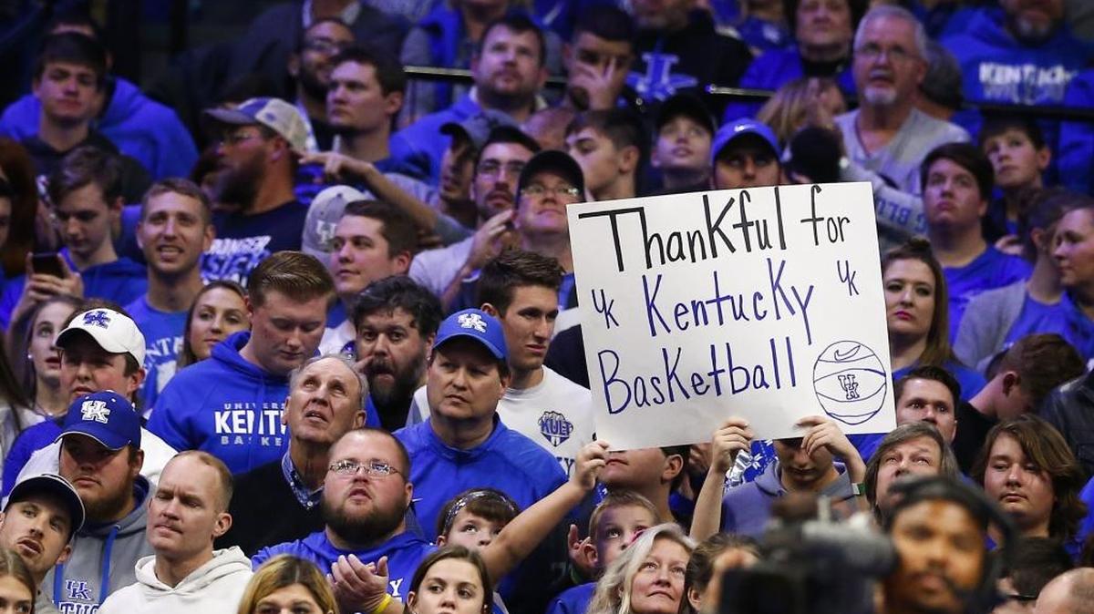 The night before Thanksgiving, a Kentucky fan made the Rupp Arena crowd’s intentions clear.