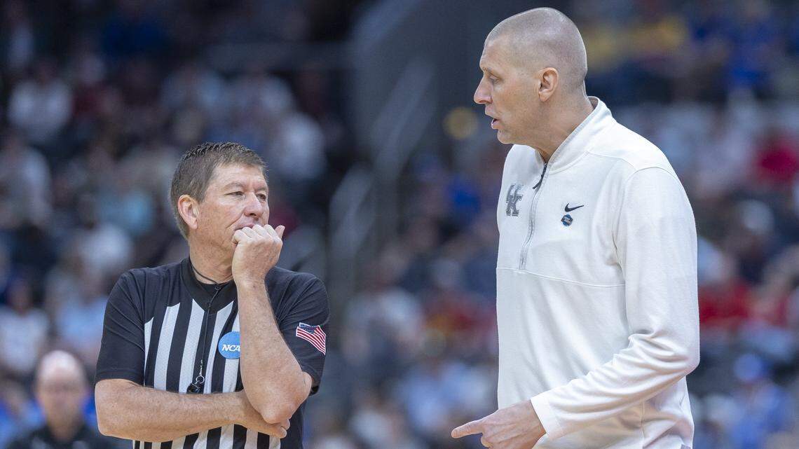 Here’s what Kentucky’s early NCAA Tournament exit means for Mark Pope’s contract