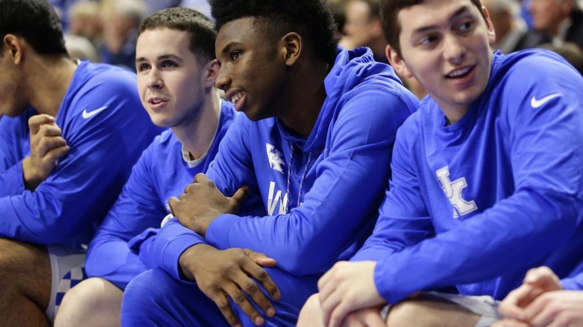 Hamidou Diallo watched from the bench during Kentucky’s 92-72 defeat of Auburn on Jan. 14, 2017, in Lexington.