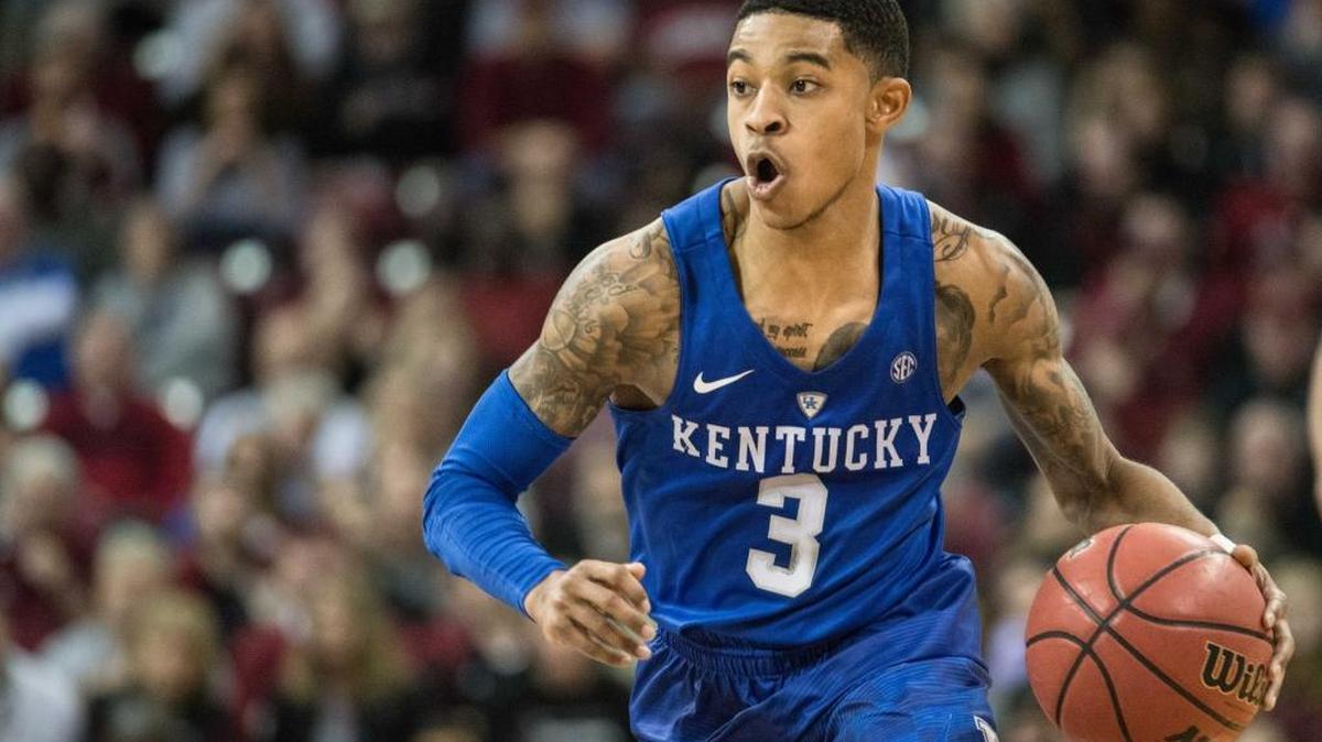 Kentucky guard Tyler Ulis (3) pushes the ball down court during the second half of an NCAA college basketball game against South Carolina in Columbia, S.C. Southeastern Conference coaches have picked Kentucky sophomore guard Tyler Ulis as the league's player of the year and defensive player of the year on Tuesday, March 8, 2016.
