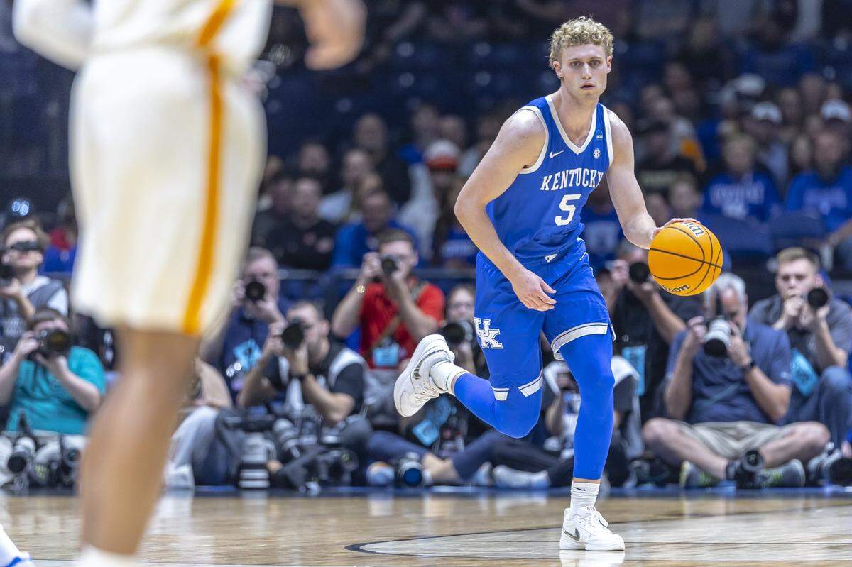 Kentucky guard Collin Chandler will be one of the Wildcats returning to the team from Mark Pope’s first season as UK head coach.