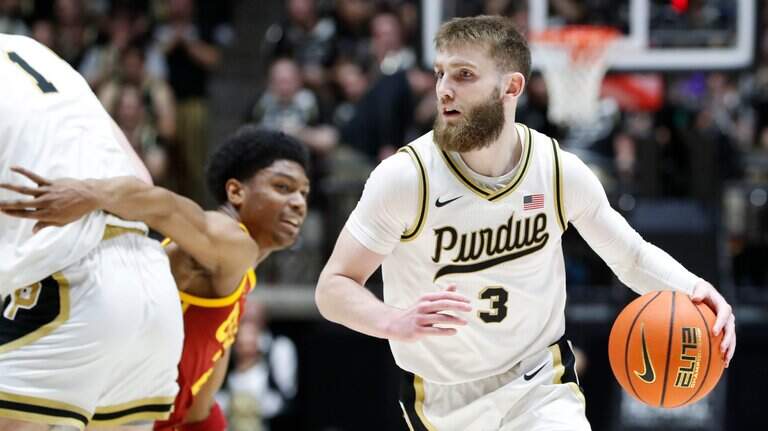 Why the No. 1 team in college basketball agreed to play Kentucky in Rupp Arena