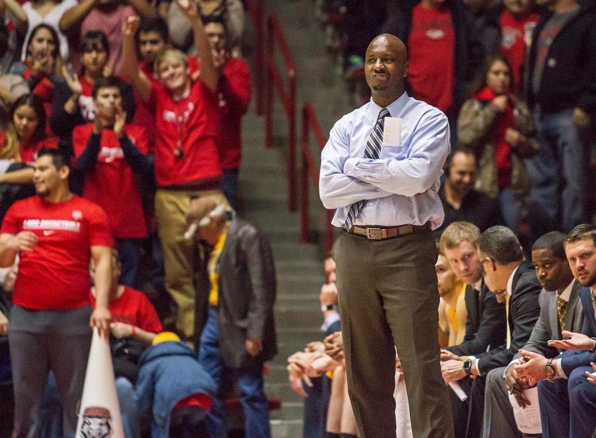 After Allen Edwards led Wyoming to 23 and 20 wins, respectively, in his first two seasons as Cowboys head coach, the ex-Kentucky Wildcats swingman suffered through an 8-24 slog in 2018-19.