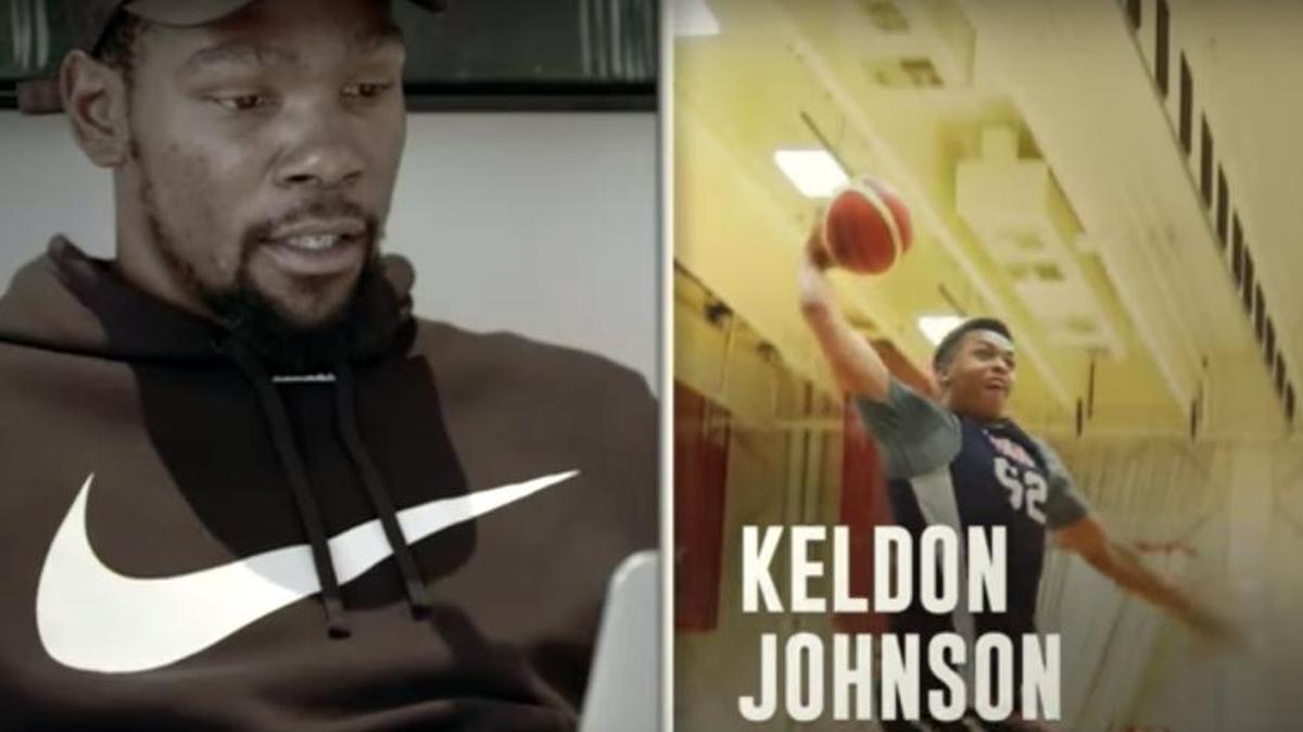 Kevin Durant breaks down film of UK basketball signee Keldon Johnson.