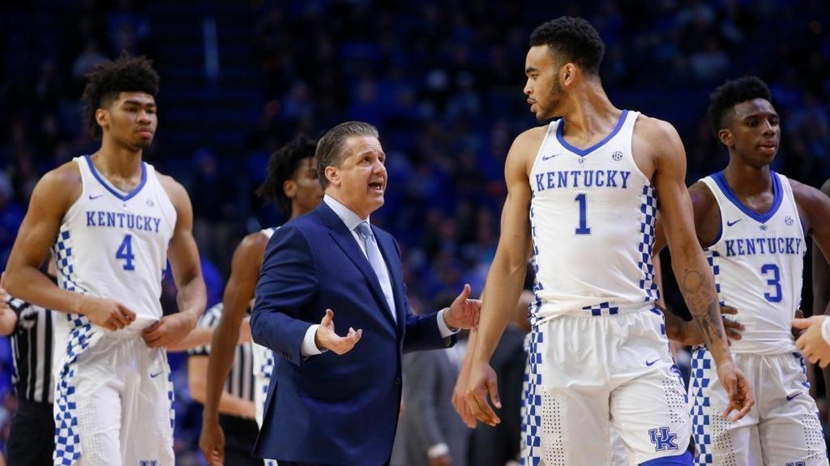 Kentucky head coach John Calipari talks with forward Sacha Killeya-Jones (1) during the game against the Troy Trojans at Rupp Arena in Lexington, Ky. on Monday, Nov. 20, 2017.