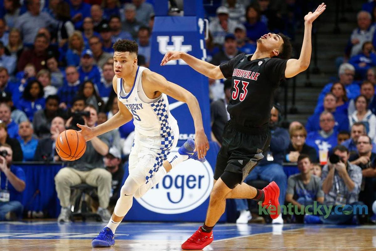 Louisville forward Jordan Nwora, right, will lead a Cardinals team expected to begin the 2019-20 season ranked in the nation’s top five into Rupp Arena to face Kentucky on Dec. 28.