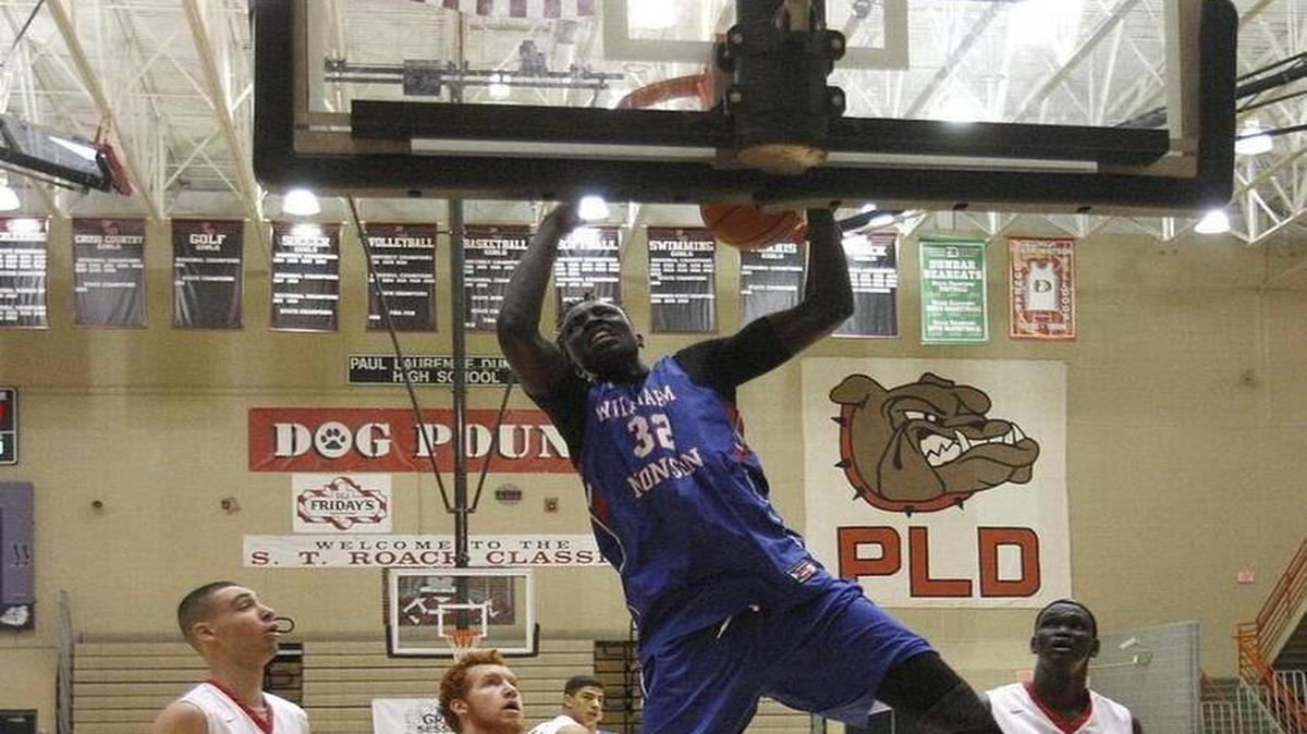UK signee Wenyen Gabriel threw down a dunk in a game at Paul Laurence Dunbar High School in December. Gabriel will play in Saturday’s Nike Hoop Summit in Portland, Ore.