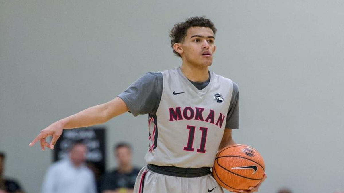 Trae Young averaged 25.8 points, 6.3 rebounds and 8.8 assists over the weekend for Mokan Elite, which is now 10-1 on the Nike circuit this spring. Young is one of UK’s top recruiting targets in the class of 2017.