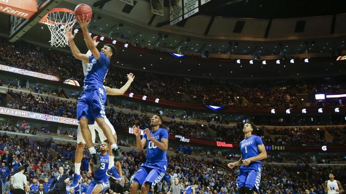 Jamal Murray scored for Kentucky during its 74-63 victory over Duke at the 2015 Champions Classic in Chicago. The teams collide again next season in Indianapolis.
