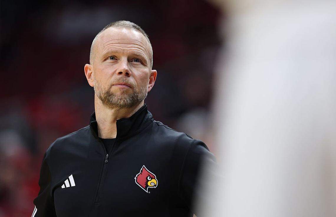 Pat Kelsey is in his second season as the head coach of the Louisville Cardinals.