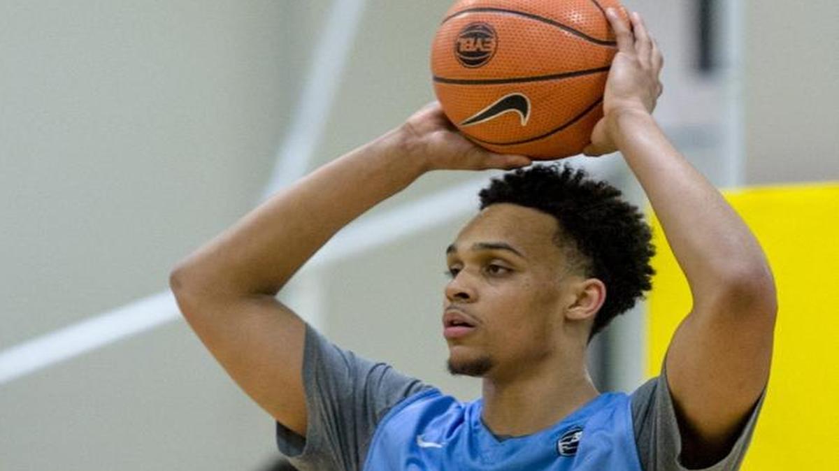 Minnesota native Gary Trent Jr. is considered one of the top shooting guards in the class of 2017. He will play his senior season of high school at Findlay Prep in Nevada.