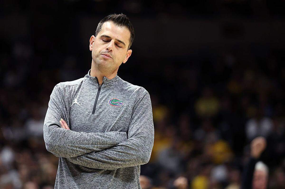 Florida coach Todd Golden is 1-4 vs. Kentucky.