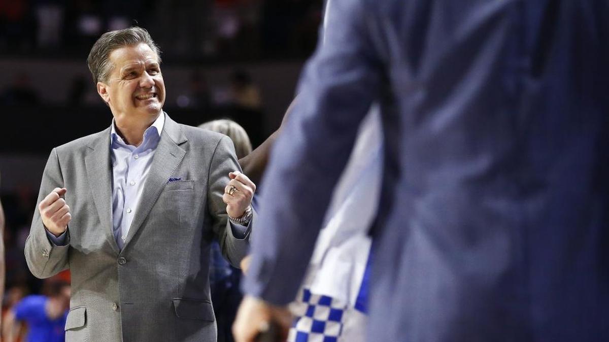 Kentucky head coach John Calipari grimaced during the Wildcats’ 80-67 loss at Florida on Saturday.