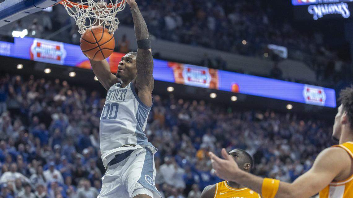 ‘This is our team’: In the presence of greatness, Mark Pope’s Wildcats delivered