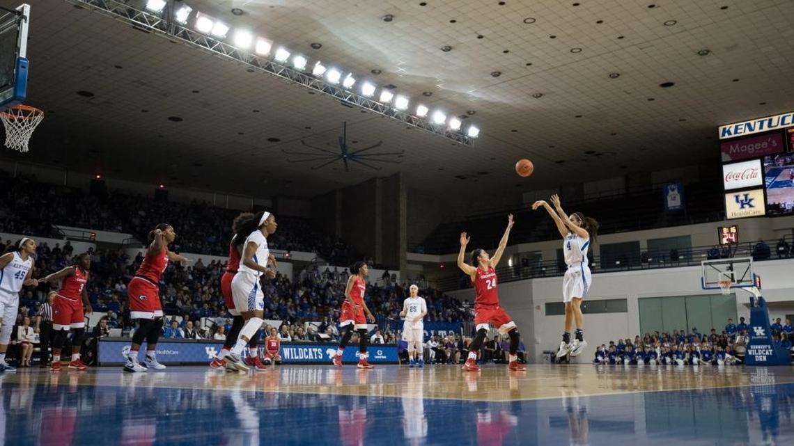 Kentucky guard Maci Morris shot over Georgia guard Simone Costa during UK’s win on Jan. 15 in Memorial Coliseum. Morris leads the Wildcats with 33 made three-pointers this season.