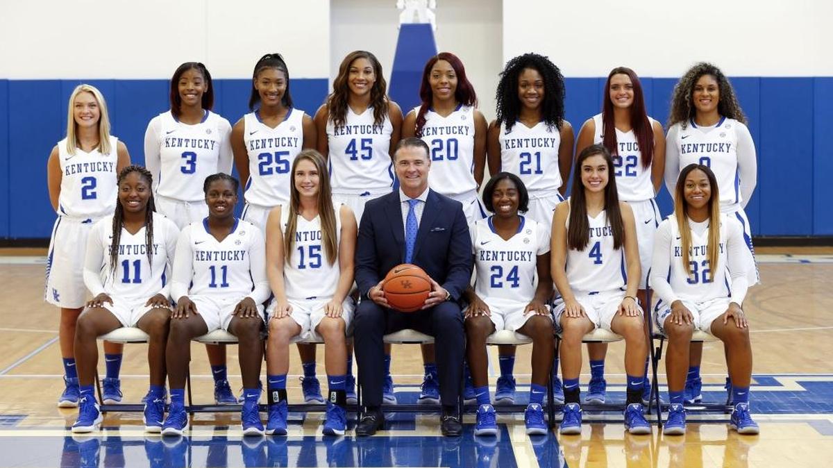 The 2017-18 University of Kentucky women’s basketball team. Front row, left to right: Kameron Roach, Amanda Paschal, Jessica Hardin, head coach Matthew Mitchell, Taylor Murray, Maci Morris and Jaida Roper. Back row: Paige Poffenberger, Keke McKinney, Tatyana Wyatt, Alyssa Rice, Dorie Harrison, Ogechi Anyagaligbo, Makenzie Cann, Lashae Halsel.
