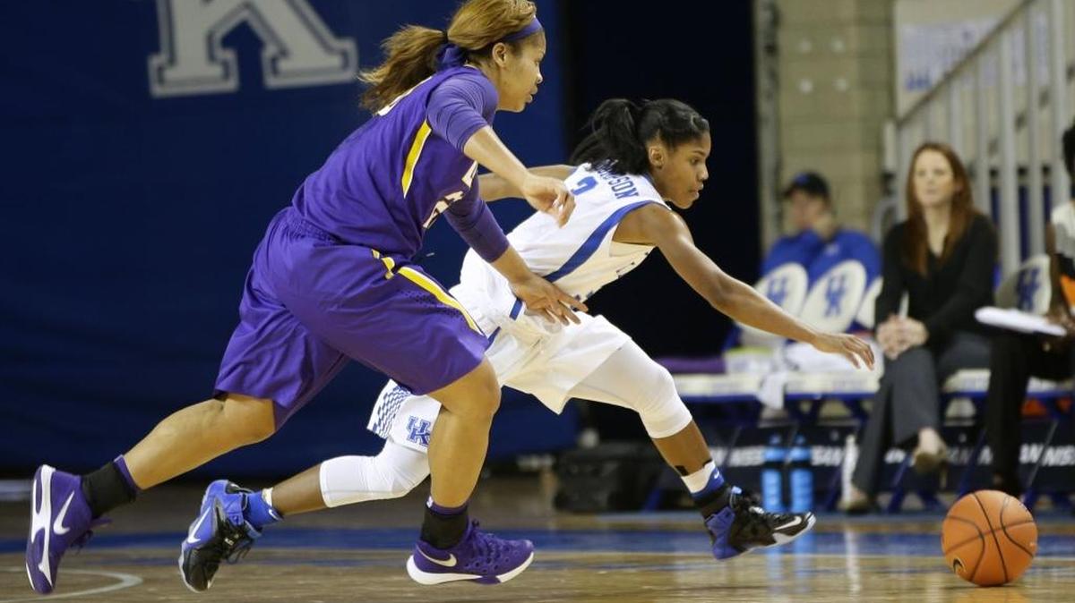 Kentucky guard Janee Thompson (3) steals the ball from LSU forward Alexis Hyder (20) during the second half Sunday, Feb. 7, 2016 in Lexington, Ky.