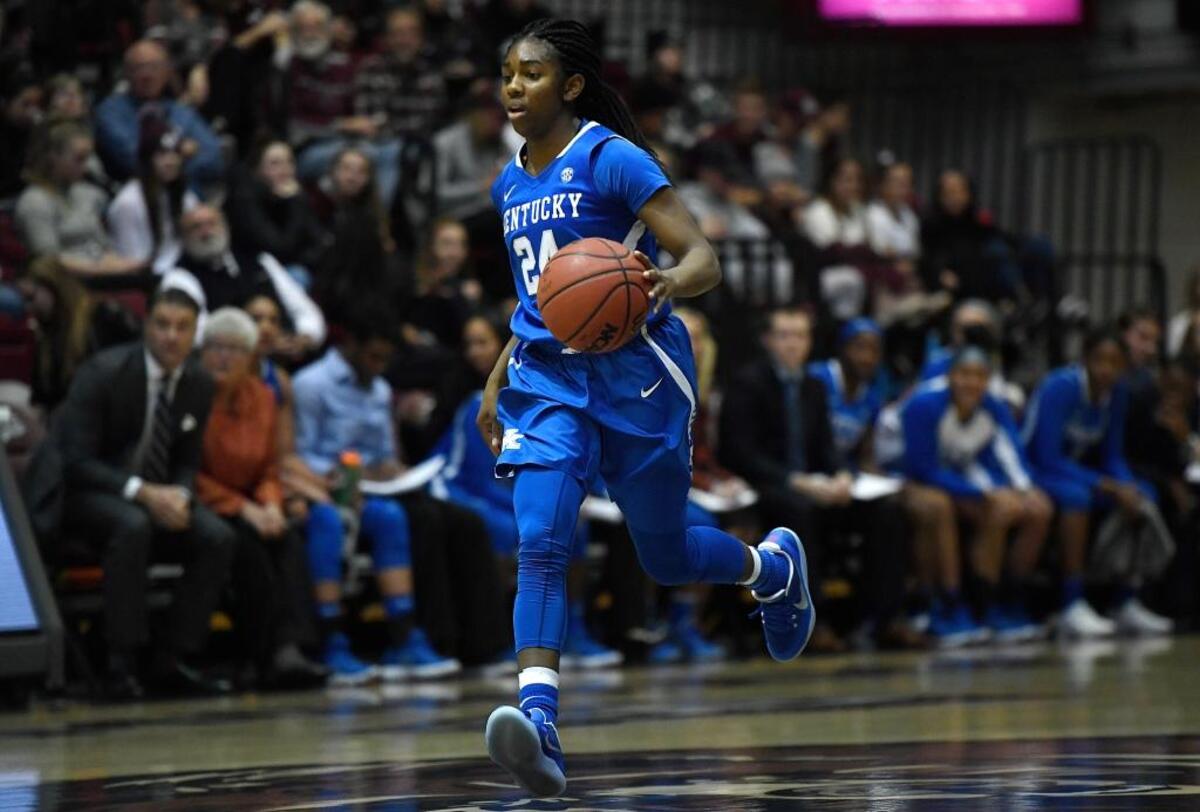 Junior point guard Taylor Murray led Kentucky with 18 points and 12 rebounds Thursday night — her third career double-double.