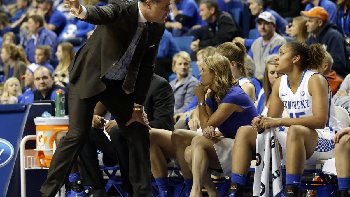 Kentucky coach Matthew Mitchell talked with center Alyssa Rice (45) after she came out during the second half Sunday, Dec. 20, 2015 in Lexington, Ky.