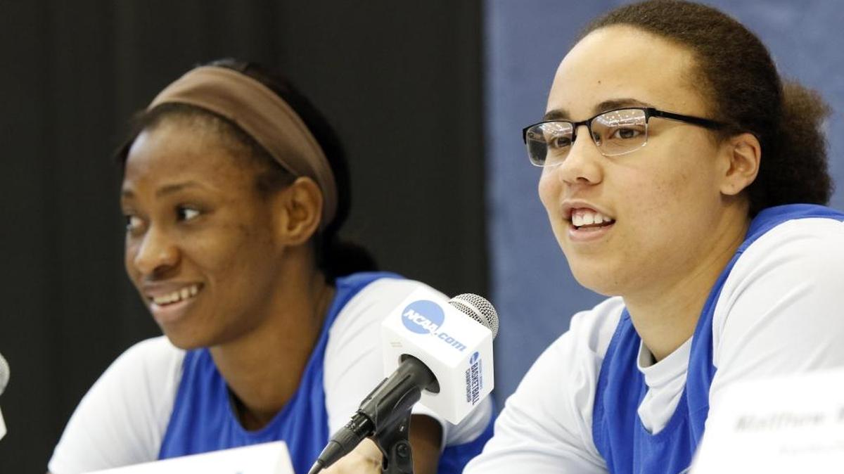 Kentucky’s Evelyn Akhator, left, and Makayla Epps were honored by The Associated Press on Monday.