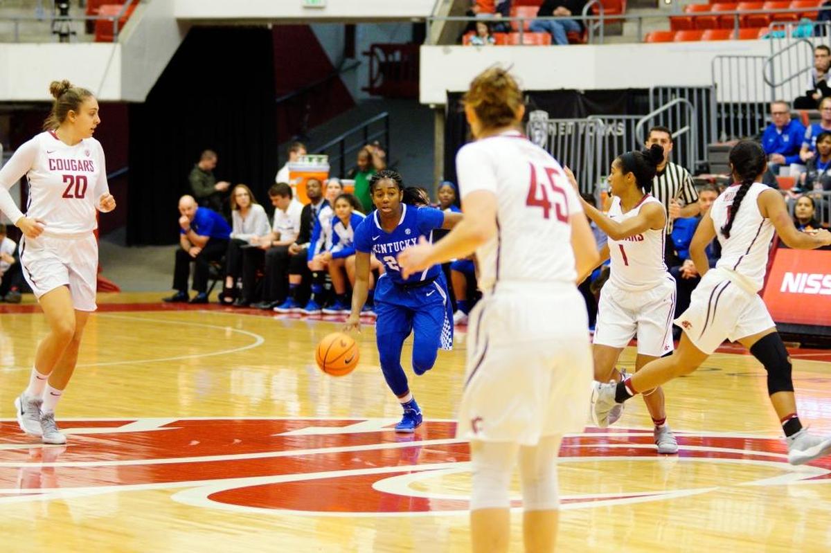 Taylor Murray had 13 points, eight assists, seven rebounds and four steals for the Wildcats against Washington State on Sunday.