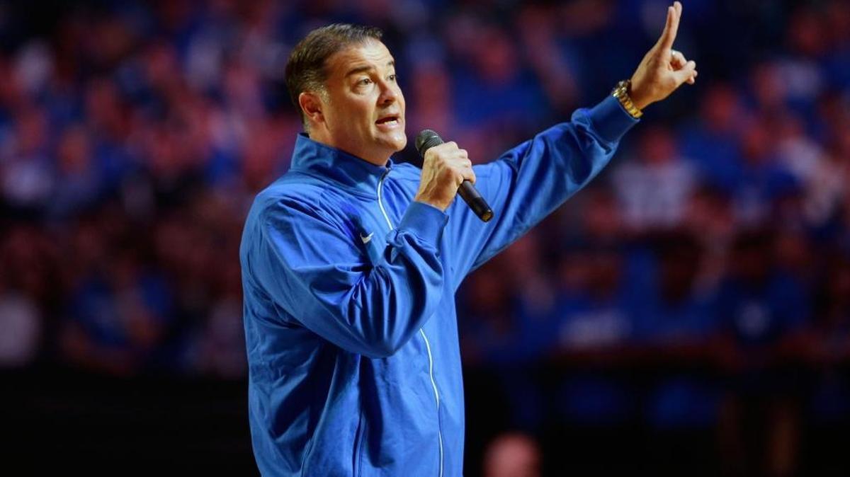 UK women’s basketball coach Matthew Mitchell landed a commitment from class of 2017 recruit Dorie Harrison on Wednesday night.