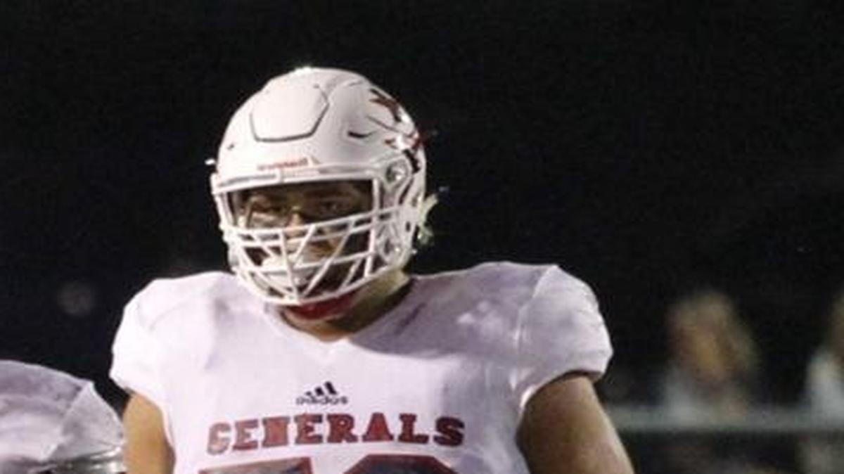 Lafayette’s Jedrick Wills, right, is considered to be one of the top high school offensive linemen in the country. He is considering scholarship offers from Kentucky, Alabama and several other schools.