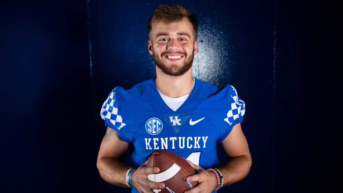 Watch: Kentucky walk-on who is one of ‘smartest kids in the room’ awarded scholarship