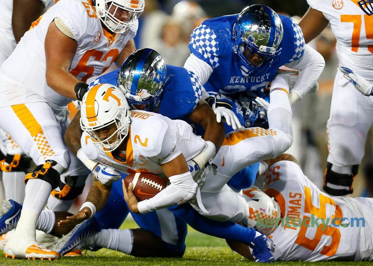 Tennessee quarterback Jarrett Guarantano (2) completed 18 of 23 passes for 242 yards last season in UT’s 29-26 loss to Kentucky at Kroger Field.