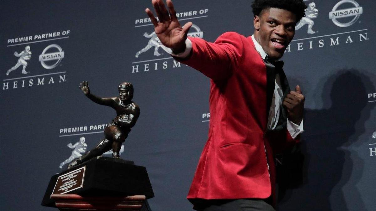 In 2016, Louisville star Lamar Jackson became the first player from a state of Kentucky school to win the Heisman Trophy — and the first Heisman winner whose team lost to the University of Kentucky in the season he won the award.