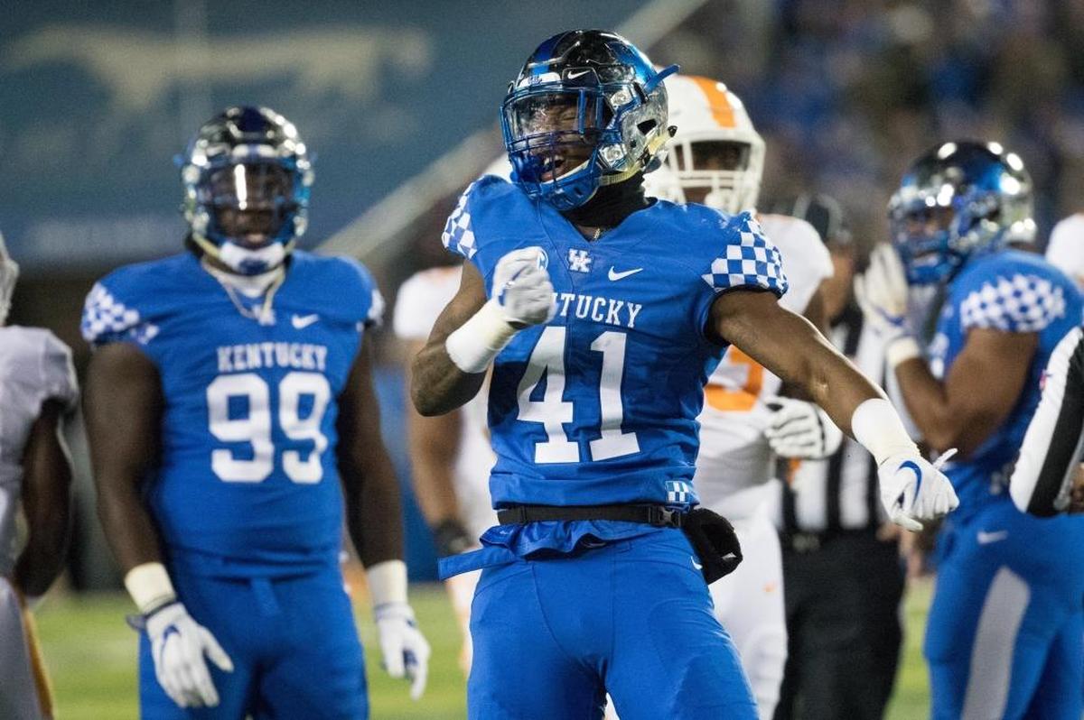 Kentucky Wildcats outside linebacker/rush end Josh Allen, No. 41, leads a UK defense that returns nine starts from a season ago.