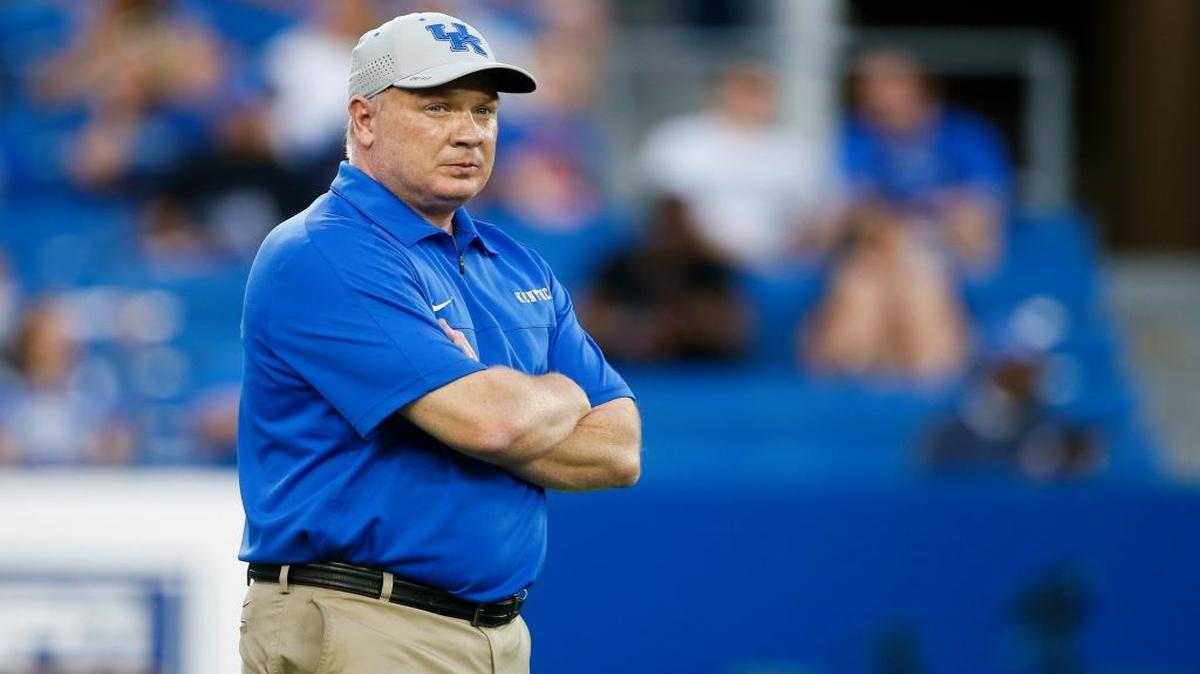Mark Stoops has 16 commitments so far for the recruiting class of 2018.
