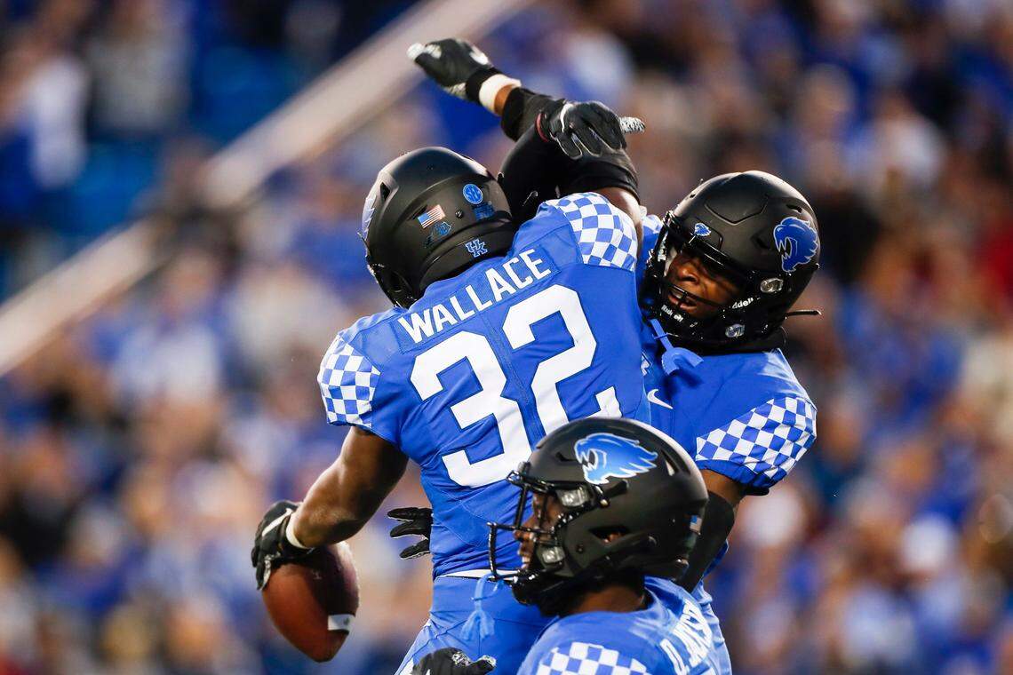 Linebacker Trevin Wallace leads a group of young Wildcats who are expected to take on starring roles beginning in spring practice.