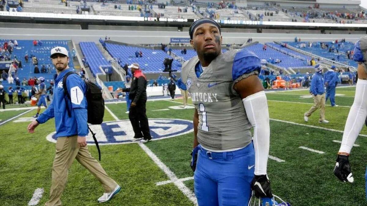 Ryan Timmons left the field after Kentucky lost to Louisville to end the 2015 season. UK’s leading receiver with 45 receptions in 2014 as a sophomore, Timmons caught only 12 passes in 2015.
