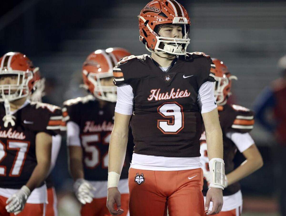 Quarterback Jake Nawrot from John Hersey High School in Arlington Heights, Illinois, is among the most decorated high school quarterbacks ever to commit to Kentucky.